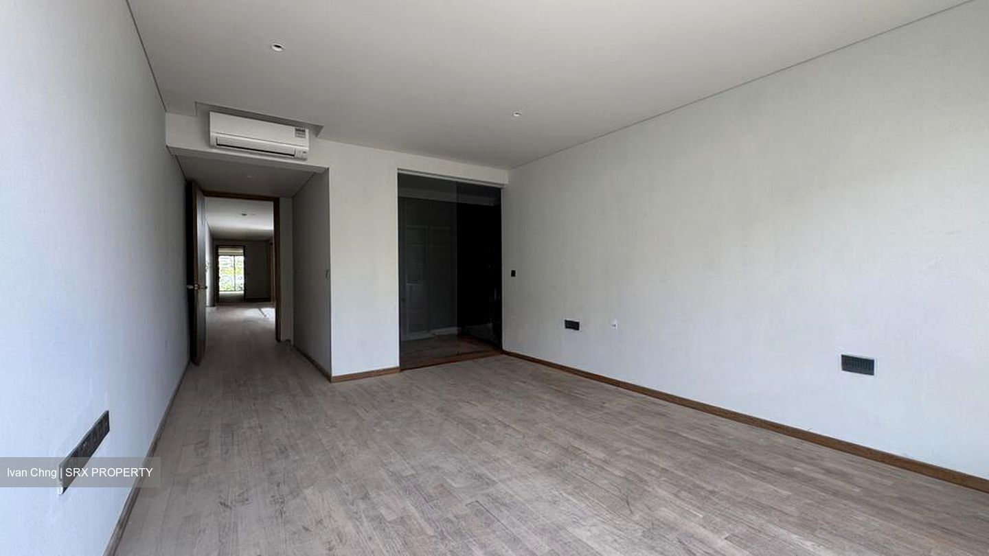 East Coast Road (D15), Terrace #519331191